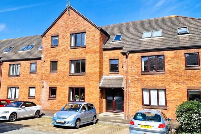 Cornwall 2 bed apartment for sale