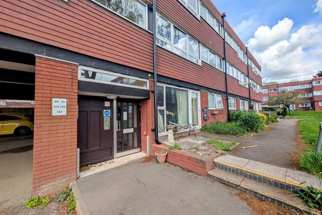 2 bedroom ground floor flat for sale