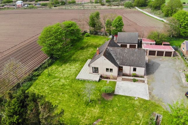 4 bedroom detached bungalow for sale