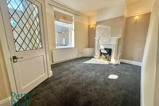 Portland Street, Colne 2 bed terraced house for sale