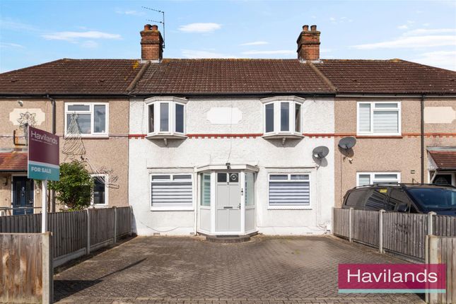 Carpenter Gardens, London 3 bed terraced house for sale