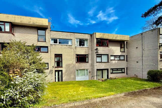 Llew A Dor Cwrt, Newport NP18 2 bed apartment for sale