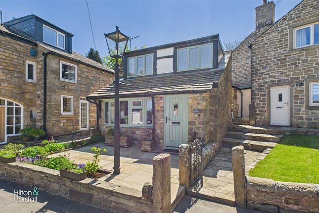 2 bedroom detached house for sale