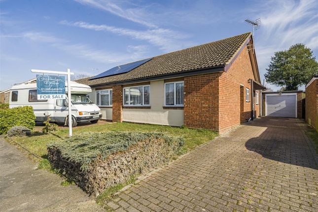 2 bedroom semi-detached bungalow for sale