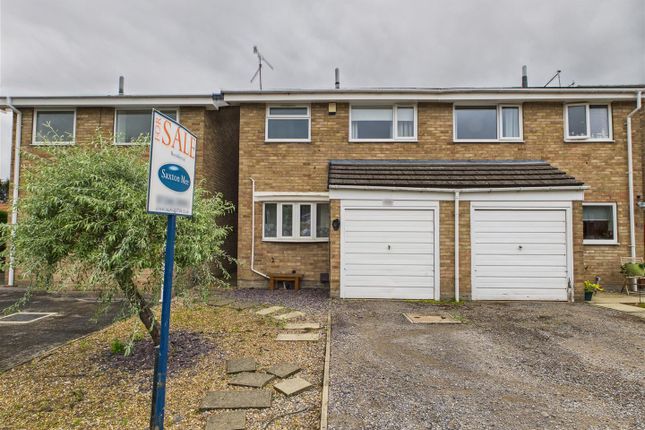 Ullswater Drive, Dronfield Woodhouse... 3 bed semi