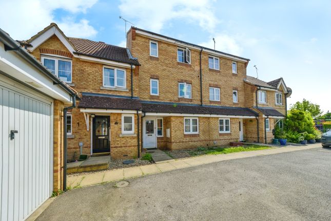 5 bedroom terraced house for sale