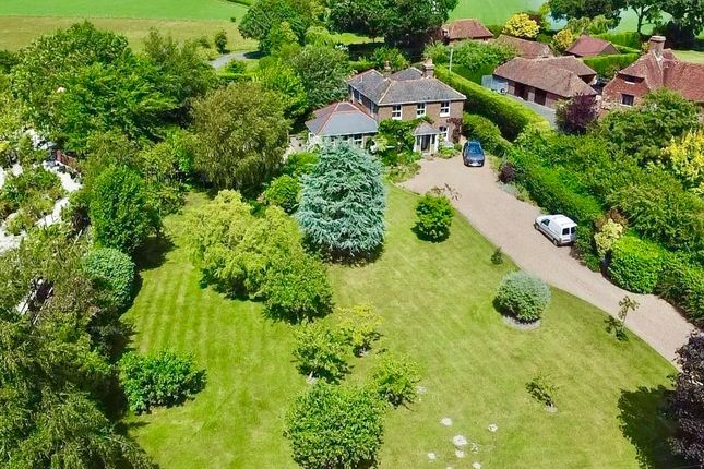 Straight Lane, Hooe, Battle, TN33 4 bed detached house for sale