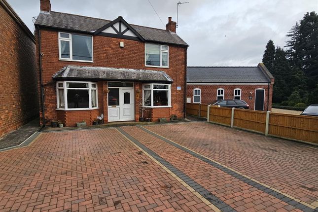 Newark Road, Tuxford NG22 4 bed detached house for sale
