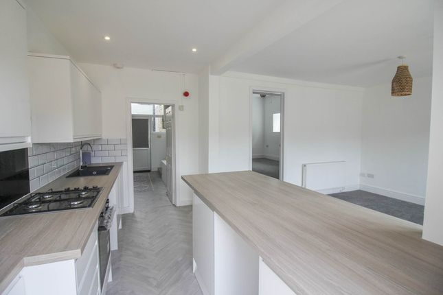 Charlton Road*Fully... 2 bed apartment for sale
