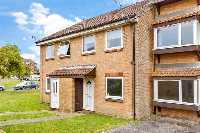 1 bedroom ground floor flat for sale