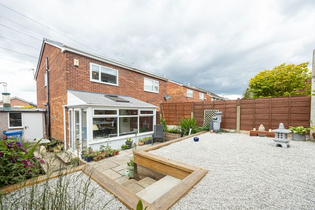 2 bedroom semi-detached house for sale