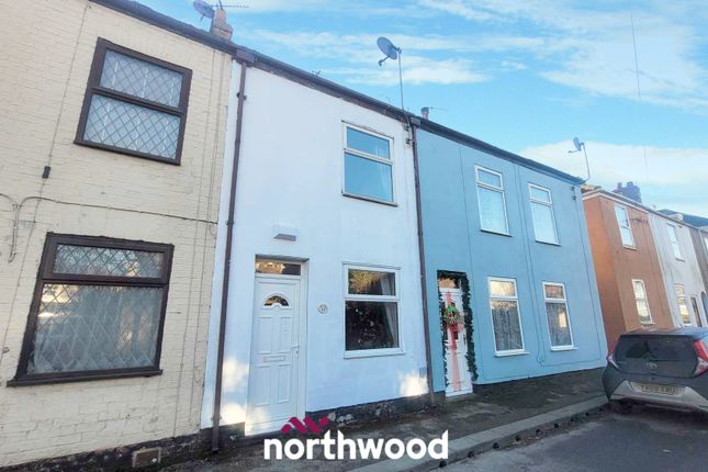Low Street, Goole DN14 2 bed terraced house for sale
