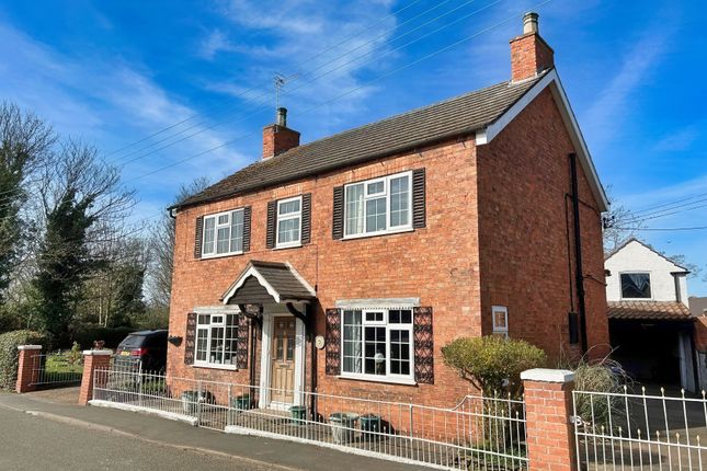 Fleets Road, Sturton By Stow, LN1 4 bed detached house for sale