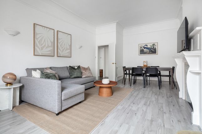 Elvaston Place, London, SW7 2 bed apartment for sale