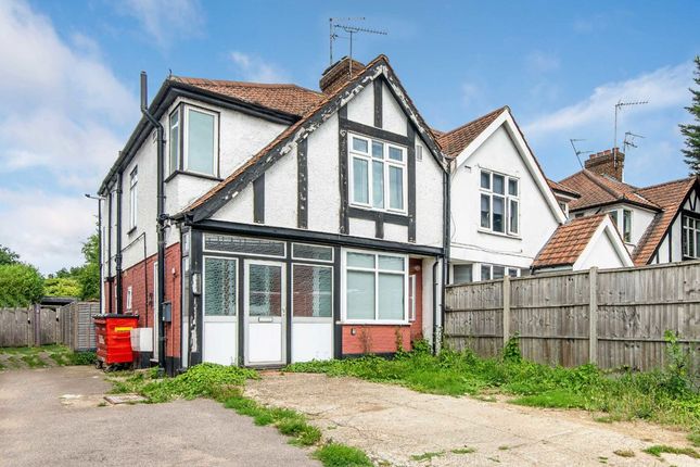 Great North Way, London NW4 1 bed flat for sale