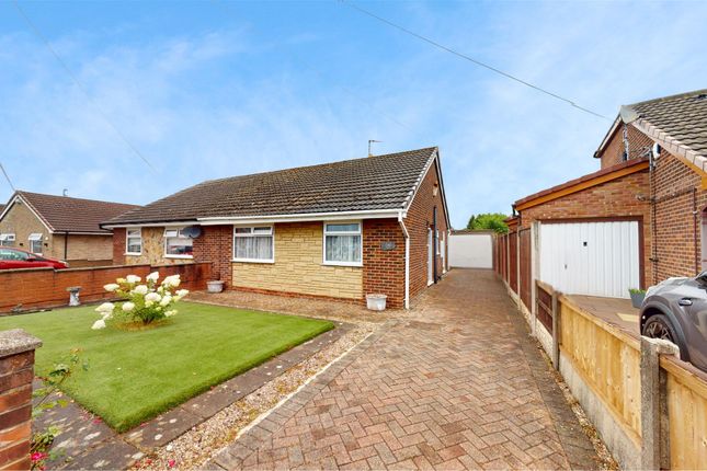 2 bedroom semi-detached bungalow for sale