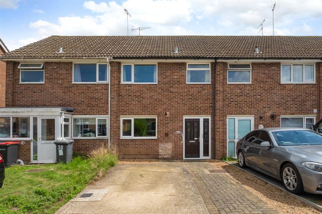 Willow Close, Canterbury 3 bed terraced house for sale