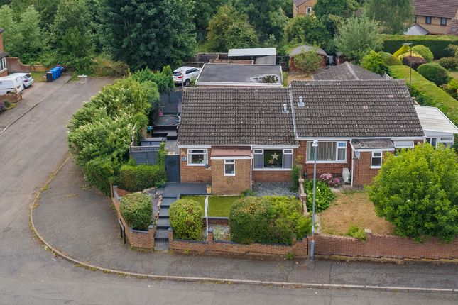 Addison Road, Desborough, NN14 2 bed semi