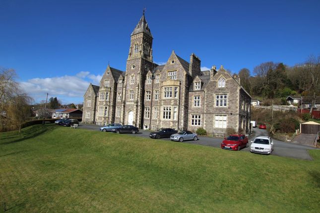 Camden Court, Brecon, LD3 2 bed flat for sale