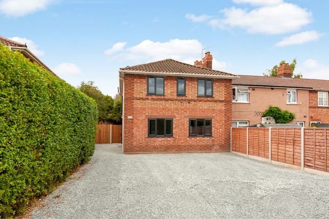 4 bedroom end of terrace house for sale