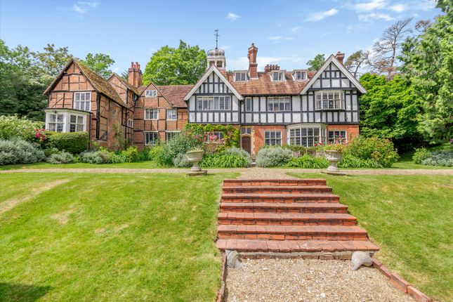 12 bedroom detached house for sale