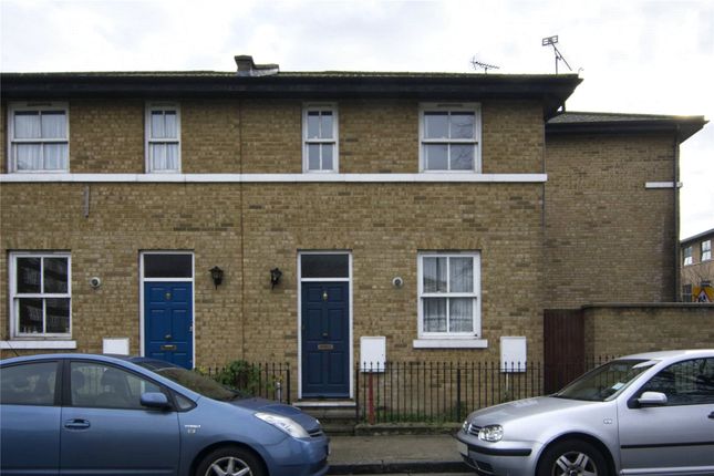 2 bed detached house