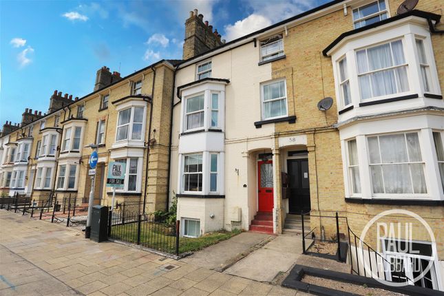 Marine Parade, Lowestoft, NR33 6 bed house for sale