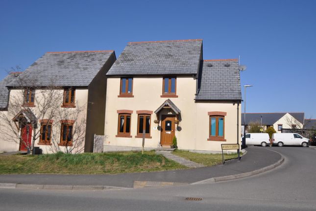 Llys Y Crofft, Whitland 4 bed detached house for sale