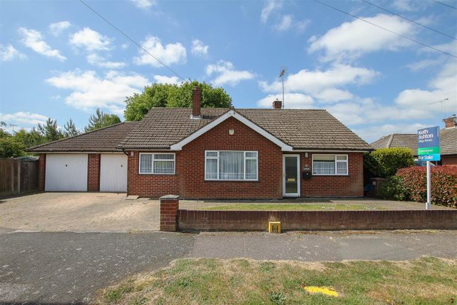 Elmtree Avenue, Kelvedon Hatch... 3 bed detached bungalow for sale