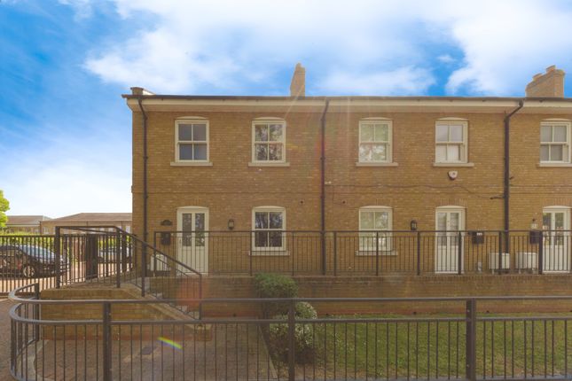 2 bedroom house for sale