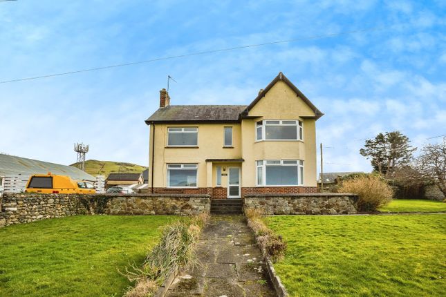 Tywyn LL36 3 bed detached house for sale