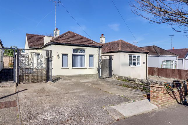 2 bedroom semi-detached bungalow for sale