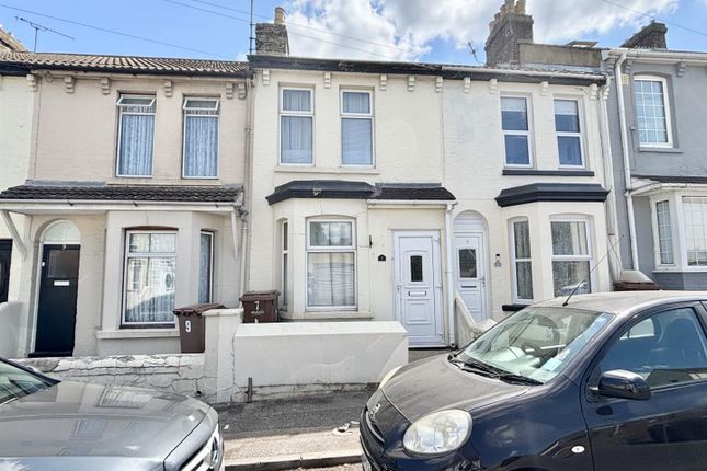 Wellington Road, Gillingham 3 bed terraced house for sale