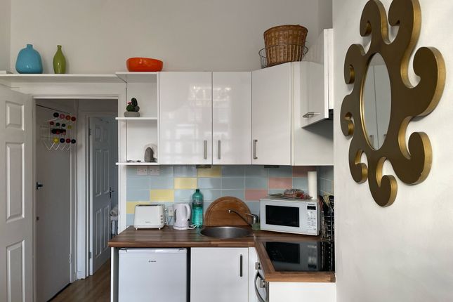 Coomassie Road, Maida Hill, London, W9 1 bed flat for sale