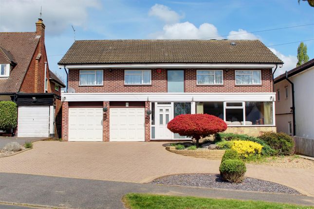 The Grove, Brookmans Park AL9 5 bed detached house for sale