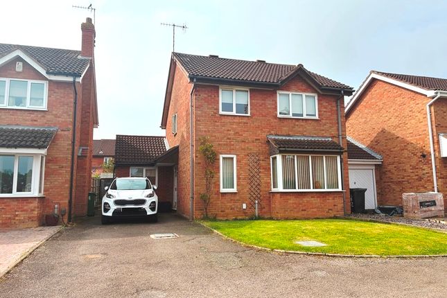 Hazel Avenue, Evesham 4 bed detached house for sale