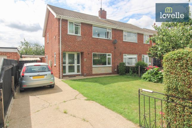3 bedroom semi-detached house for sale