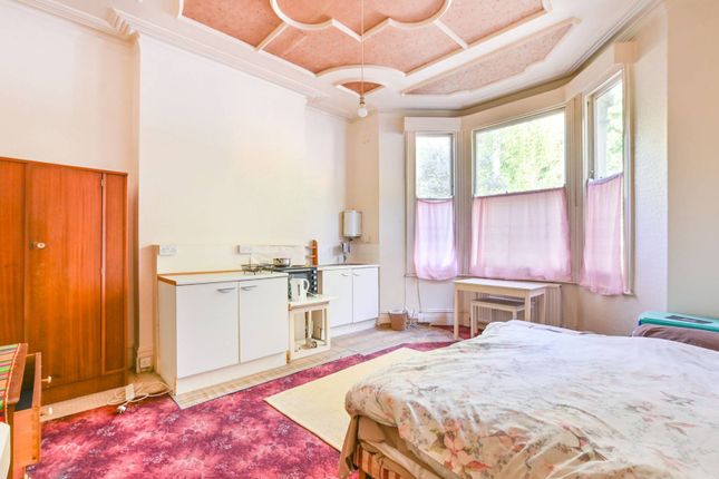 10 bed property