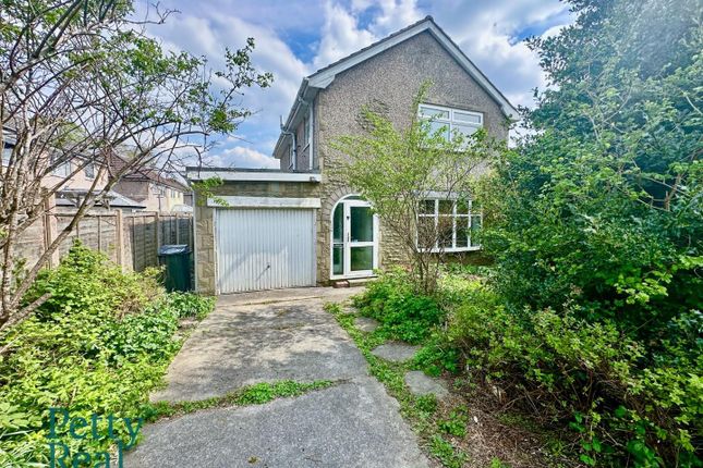 Birtwistle Avenue, Colne 3 bed detached house for sale