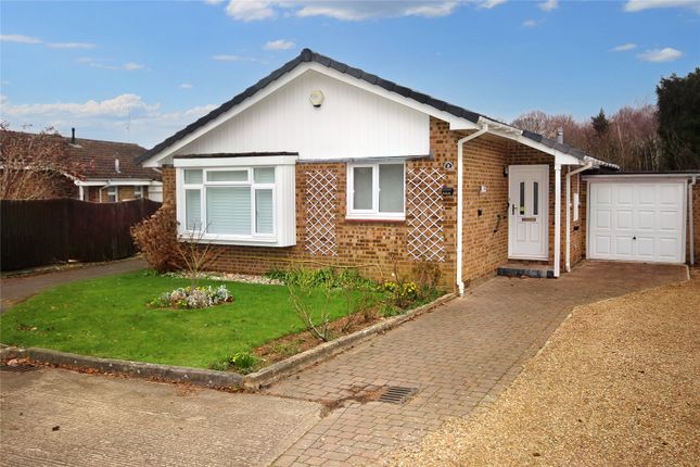 Tenacre, Woking GU21 2 bed bungalow for sale