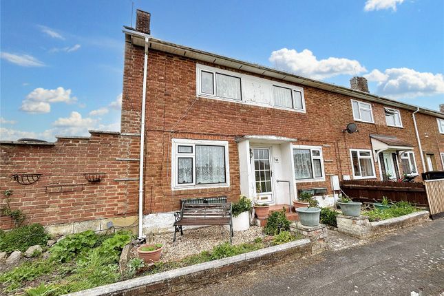 Oldfield Park, Westbury 3 bed end of terrace house for sale