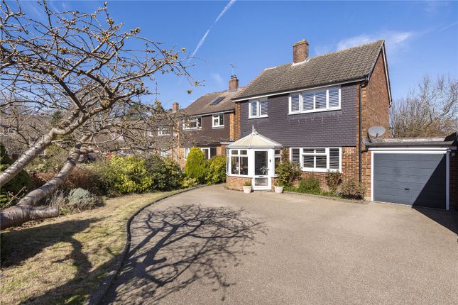 3 bedroom link detached house for sale