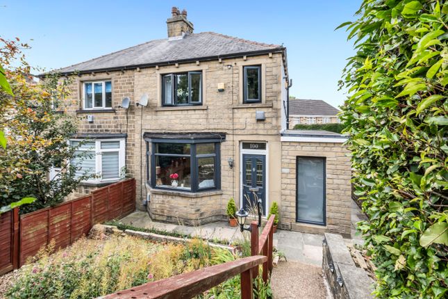 100 MOOR HILL ROAD, HUDDERSFIELD 2 bed semi