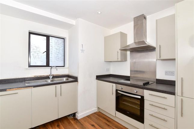 2 bed flat