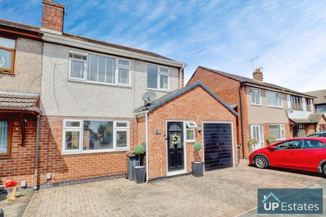Stafford Close, Bulkington, Bedworth 3 bed semi