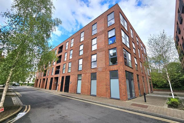 Friars Orchard, Gloucester 2 bed apartment for sale