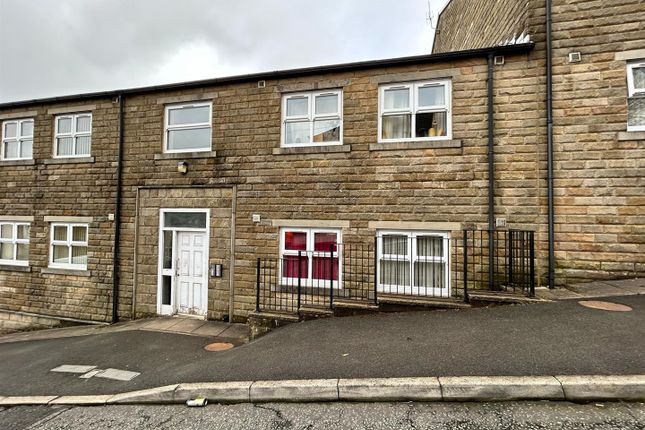 Ivegate, Colne 1 bed apartment for sale