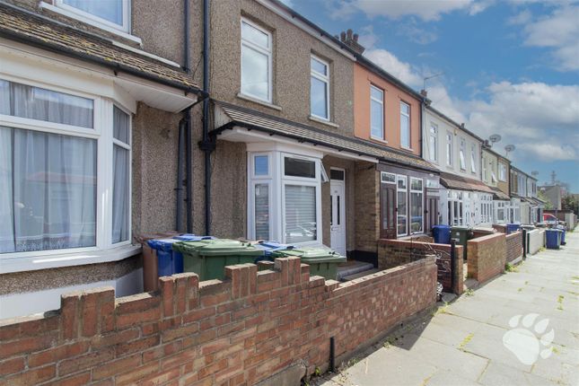 South View Road, Grays RM20 3 bed terraced house for sale