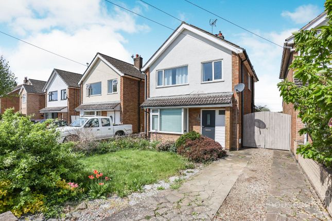 3 bed detached house