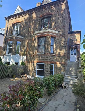 2 bed flat